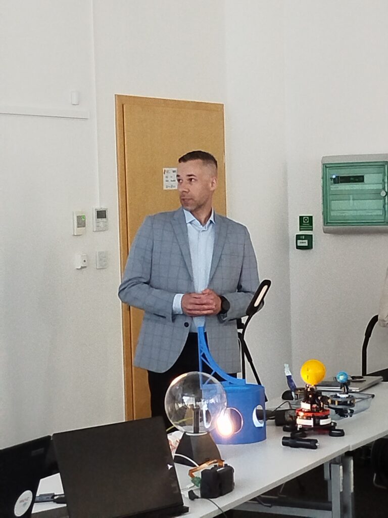 Kosmiczne inspiracje w siedzibie POLSA w Gdańsku.